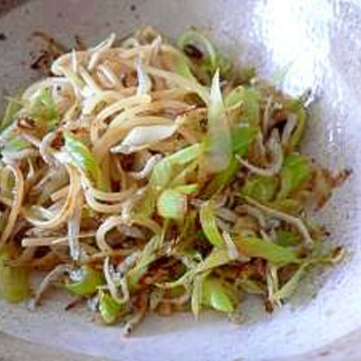 ちりめんじゃことねぎのパスタ。